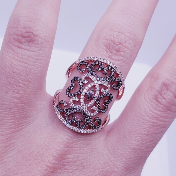 Openwork Statement Ring - Picture 3 of 9